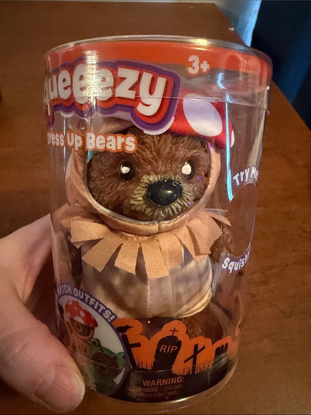 Squeeezy Dress Up Bears mushroom